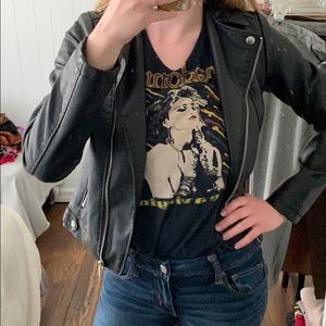 TRUNK LTD MADONNA GRAPHIC TEE